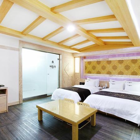 Hotel Butler Сувон Стая снимка